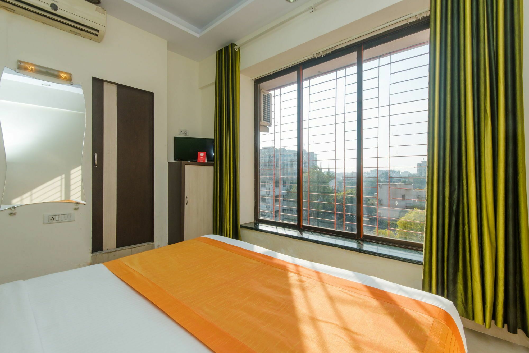 Fabhotel Annex Executive Мумбаи Экстерьер фото